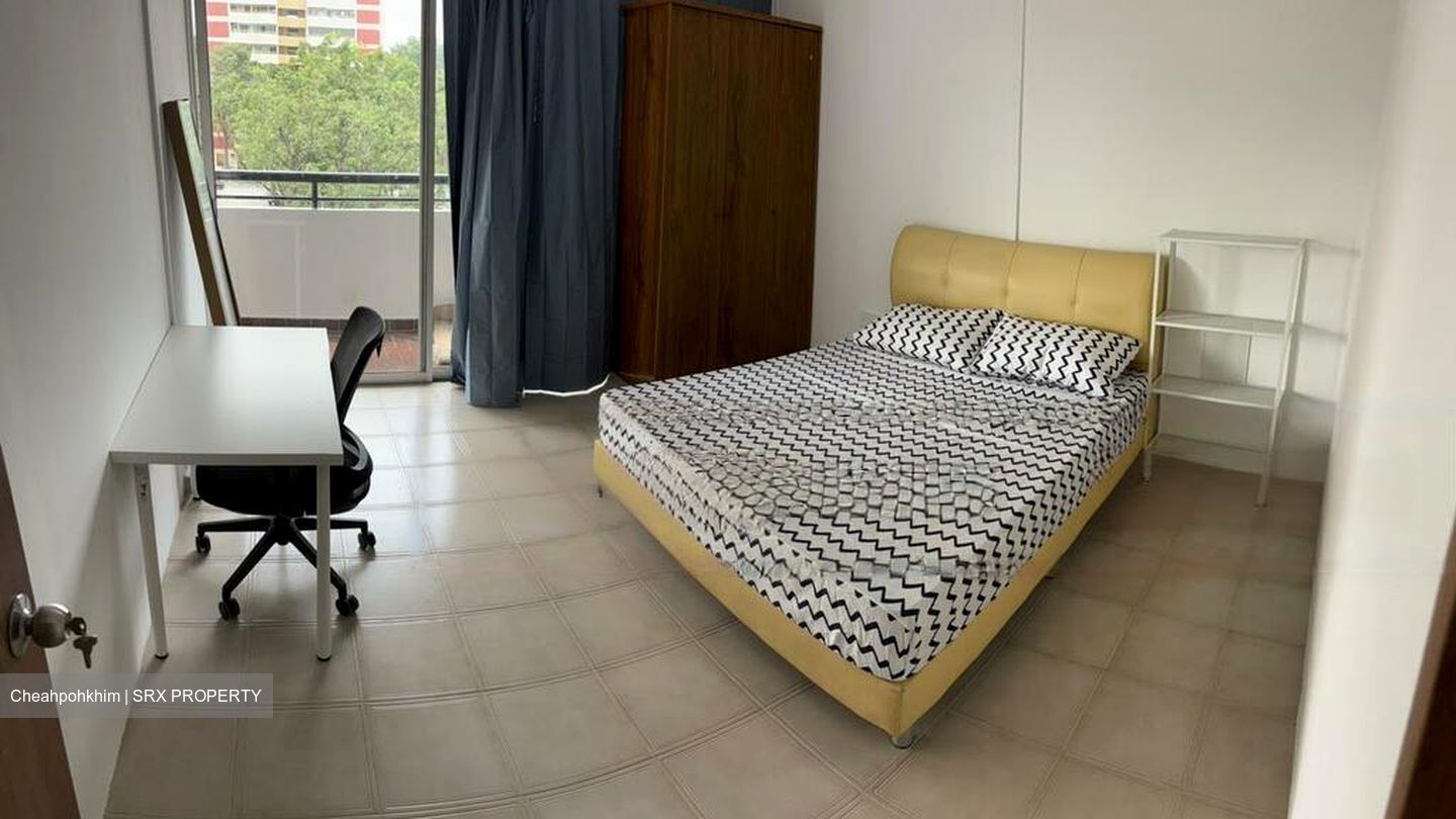 Blk 323 Sengkang East Way (Sengkang), HDB 4 Rooms #576139431